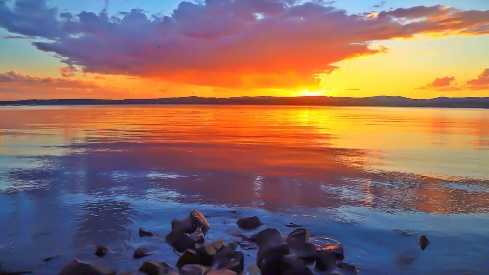 Home is where the heart is. The best place to getaway is often near home. Lake Macquarie is the perfect spot #weekendgetaway