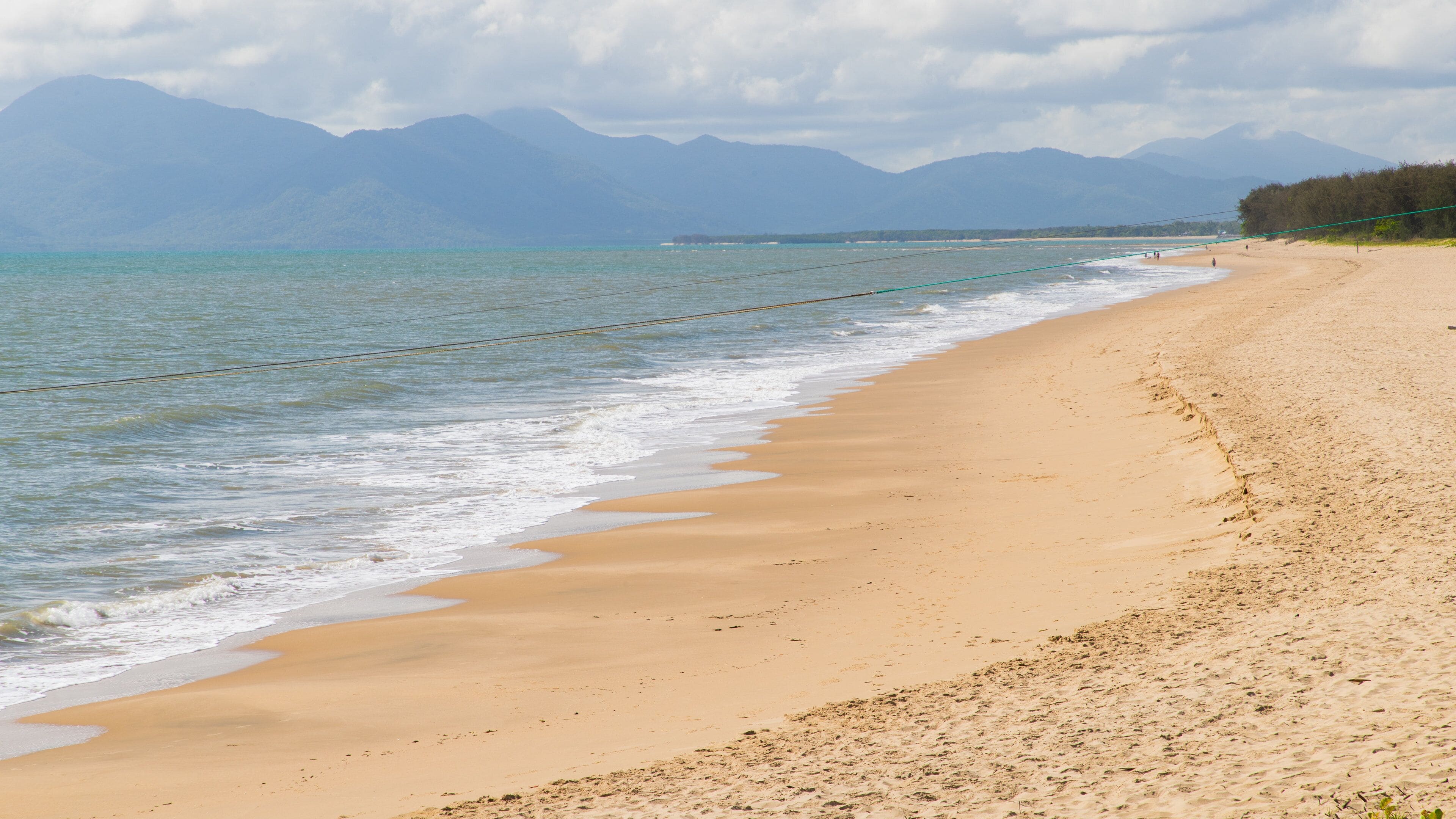 Yorkeys Knob which includes general coastal views and a sandy beach