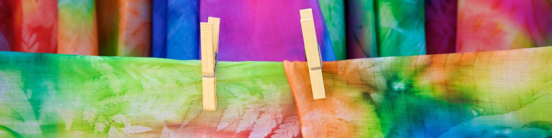 Vaitape featuring art