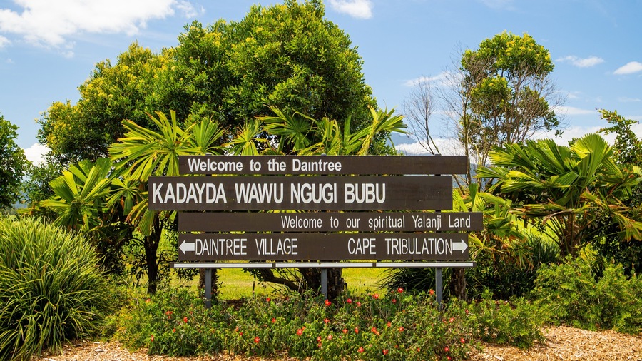 A welcome sign for Daintree Village and Cape Tribulation.