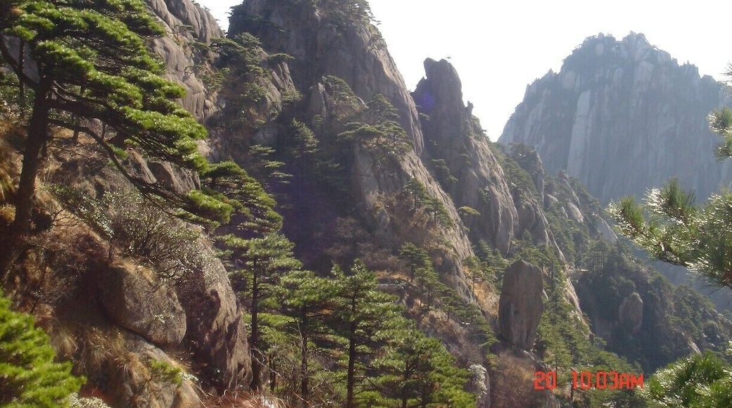 The shapes of the mountains in the Chinese paintings are real!