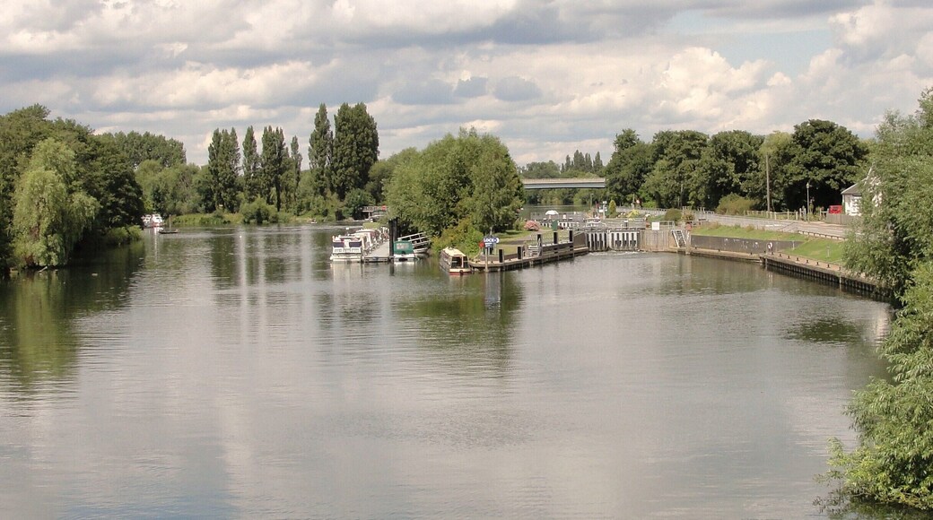 The Thames at Chertsey