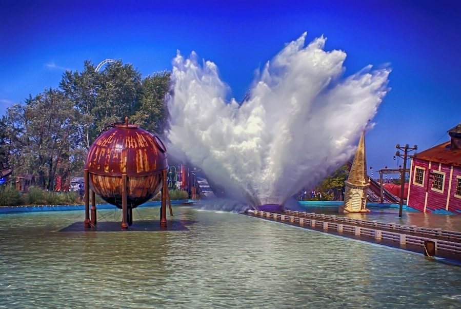 Enjoying a day on Thorpe Park. This theme park is located in Surrey, England. Was built in 1979 in a spot which was partially flooded, creating a water-based theme. #Colorful