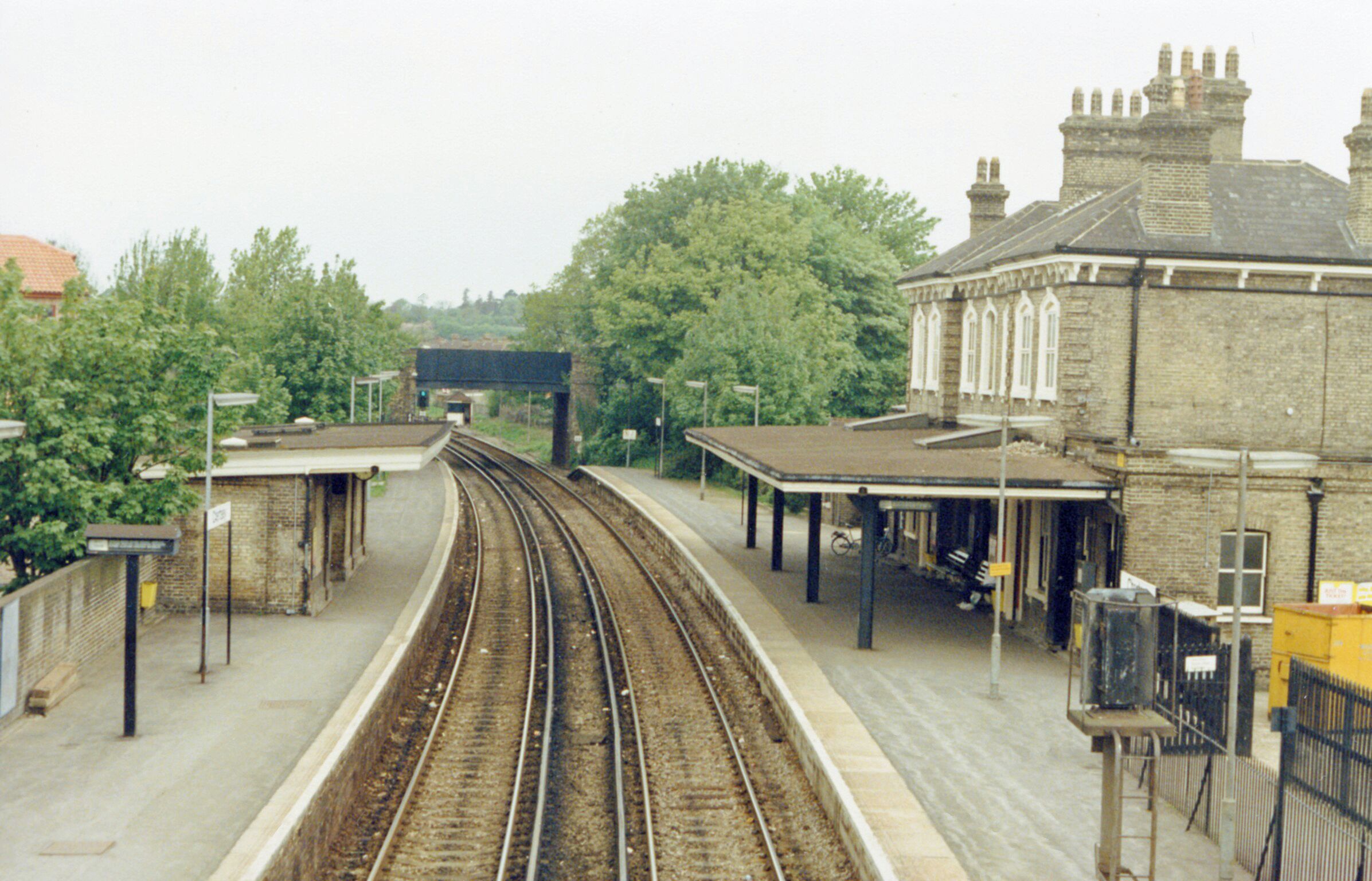 Chertsey station, 1986. View NW, towards Virginia Water: ex-LSWR Virginia Water - Weybridge loop line