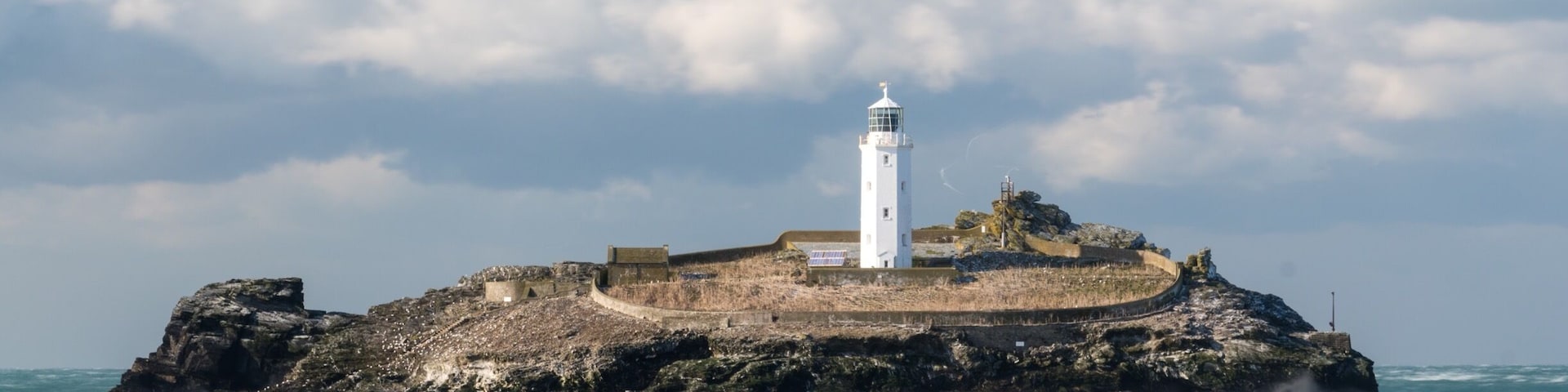 Happened to be working in the area and used the opportunity to scout a couple of locations. Love the lighthouse and had some seals for company. Will definitely visit this location again preferably at sunset.