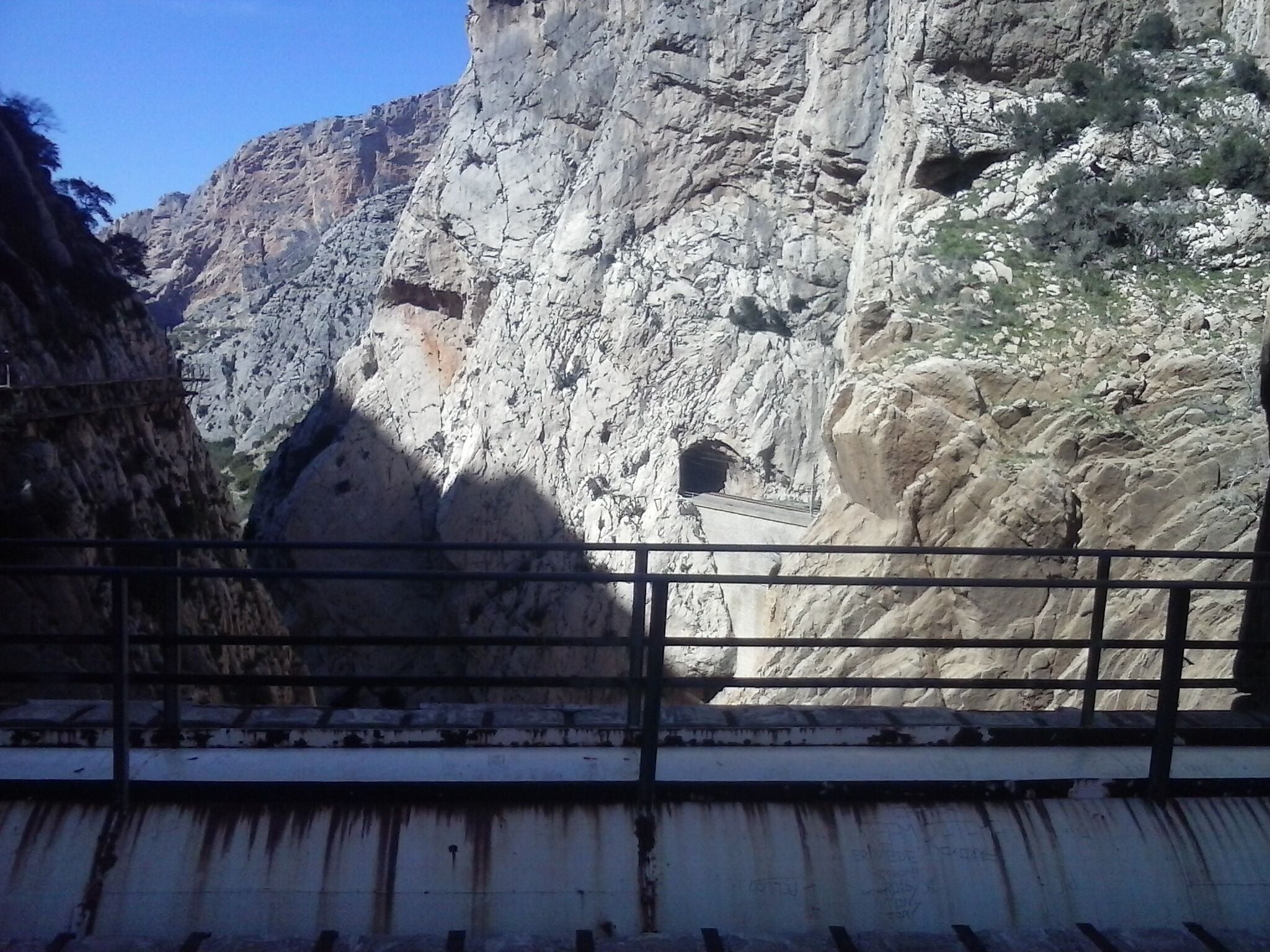 Top places to stay near the airport in El Chorro
