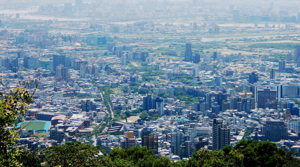 陽明山文化大學俯瞰台北西區/West Taipei from China Cultural University on Mt.Yangming
