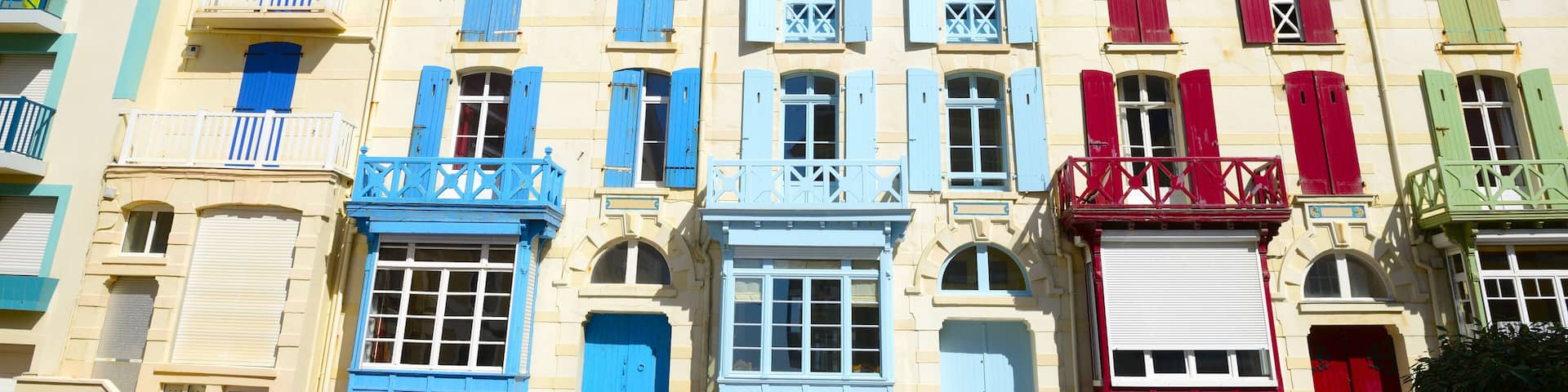 Traditional and colorful houses in Wimereux, France.; Shutterstock ID 712268059; purchase_order: SP-1332 HA Batch 2 August 2018; Order: ; client: HomeAway; other: To be paid with HA budget
