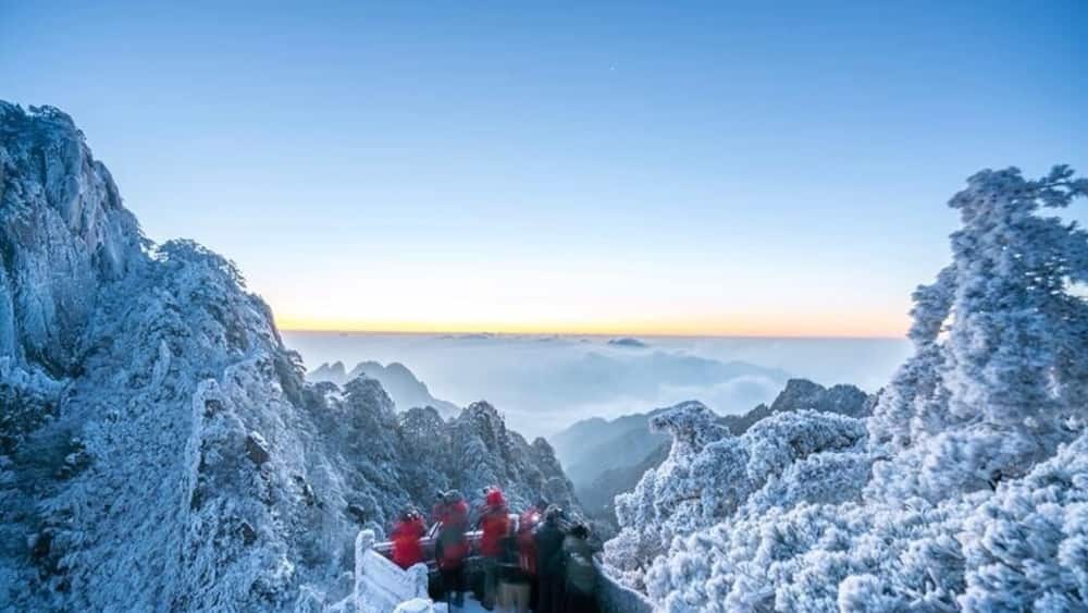 Feezing Fog - Huangshan - China
"人生過客匆匆,相機抓住每個剎那,與我擦肩而過的人和事"