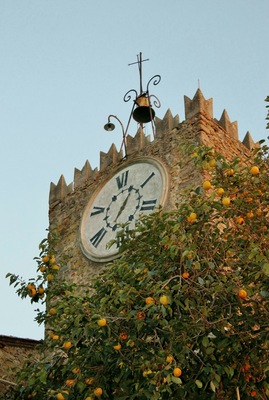 Old ClockTower in Montecatini Alto
#InStone