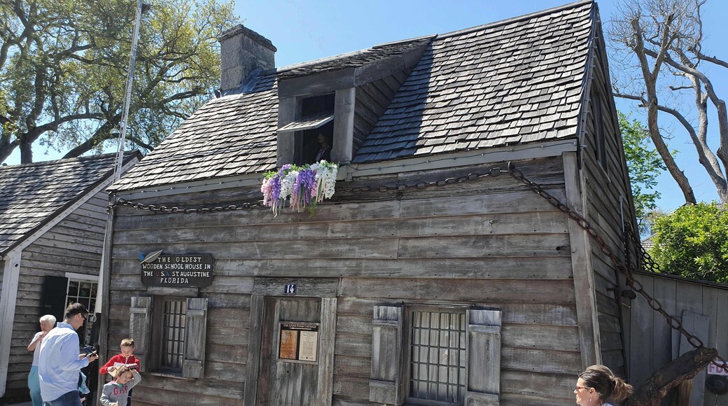 Trying to get a shot without someone in the picture is almost impossible. Good that they've preserved America's oldest school though.