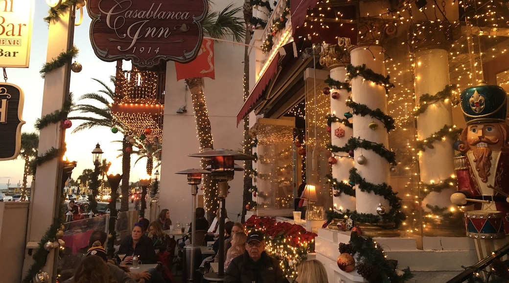 We had a nice visit with great friend from New York for several days in St. Augustine and had a fun time watching the sunset at the Tini Martini Bar. The lights were over the top and the specialty martinis were extraordinary.