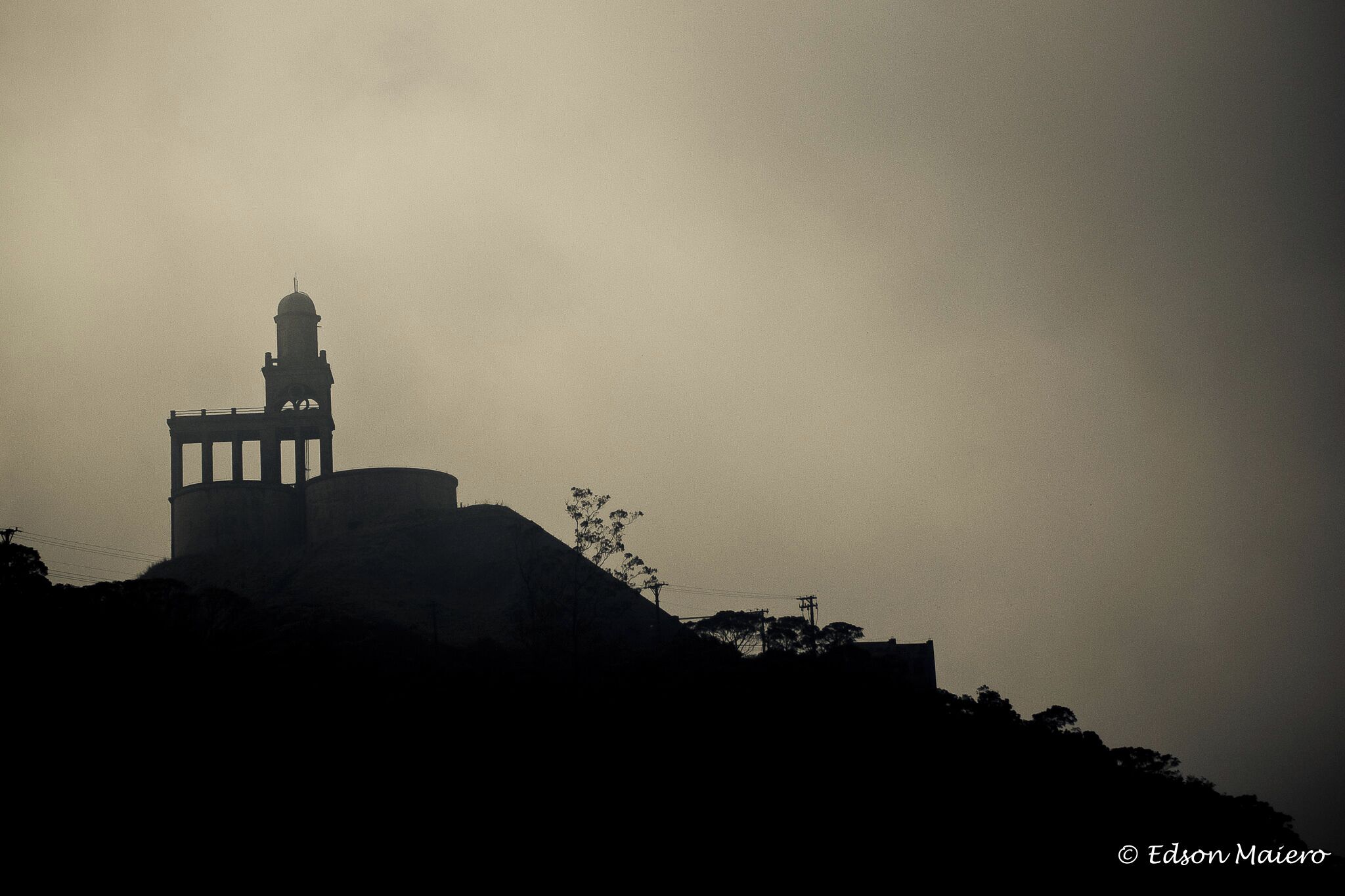 Estrada velha de Santos