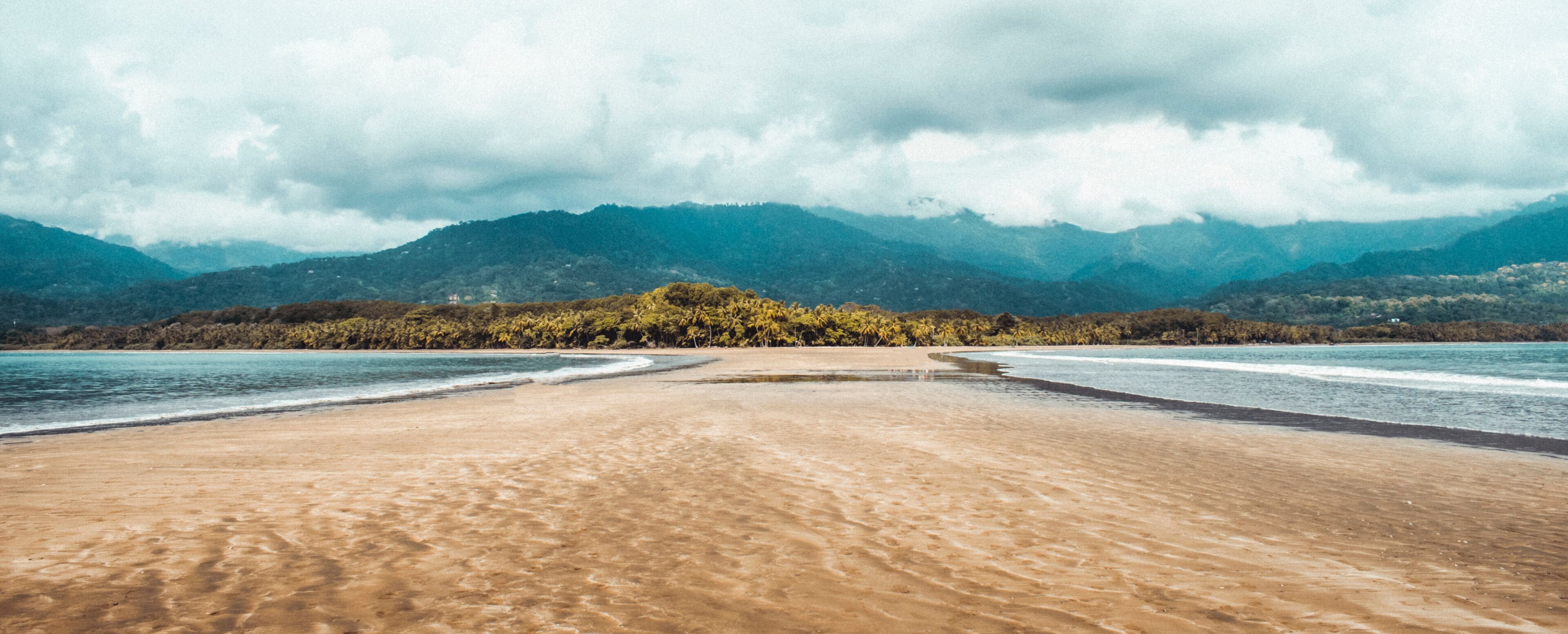 Bahía ballena Costa Rica