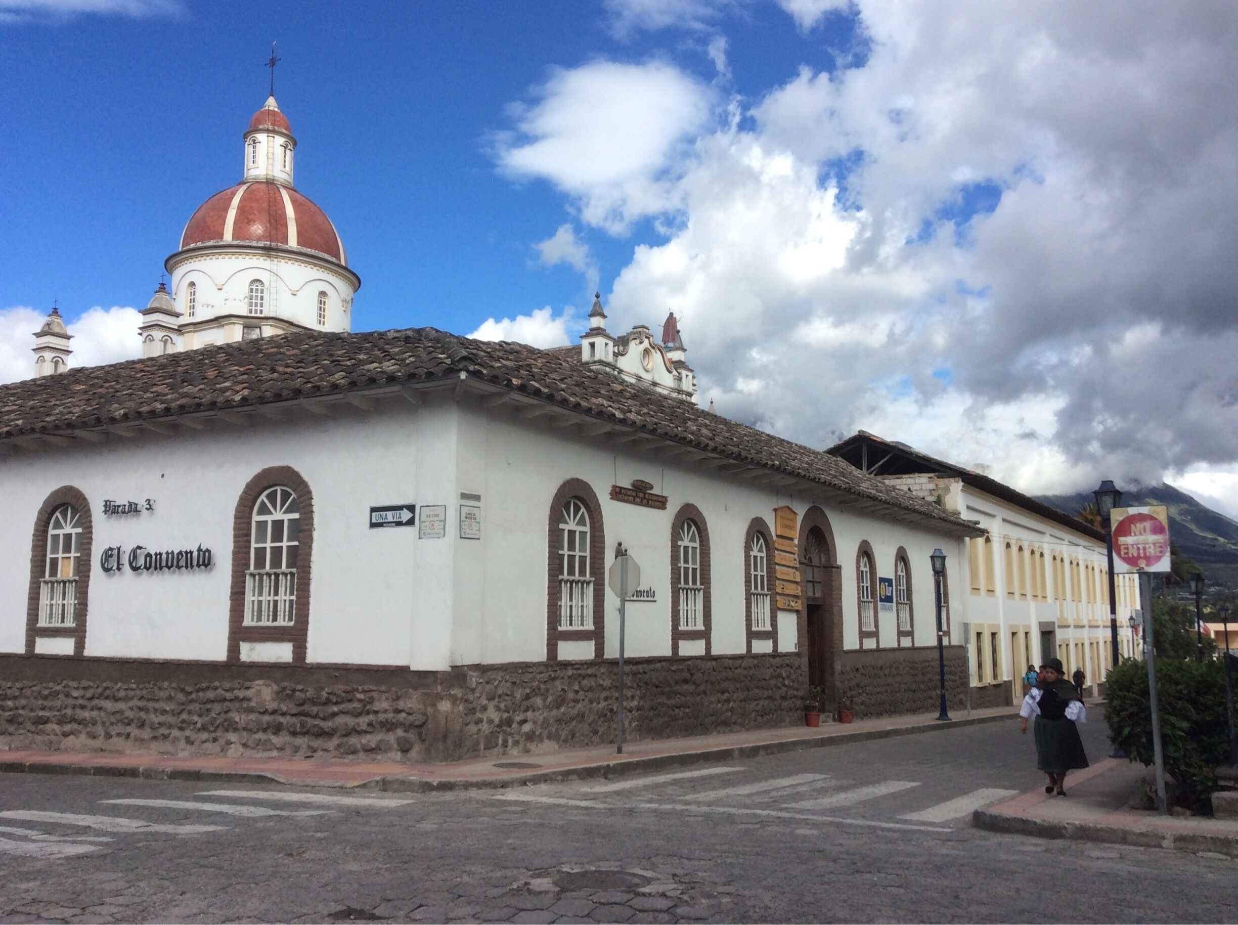 Great little restaurant behind the main church serving a $3 almuerzo 