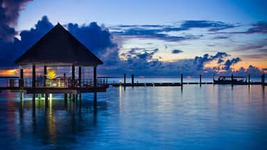 Sunset above Dhonakulhi