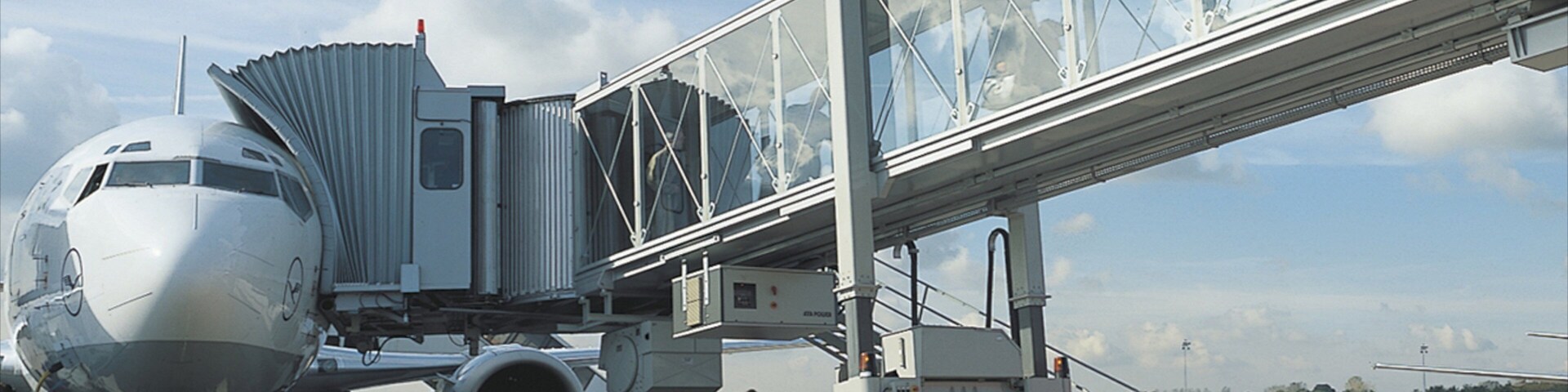 Langenhagen que inclui um aeroporto e aeronave