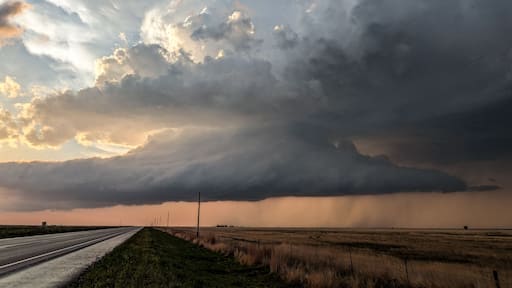 Wall cloud South of Perryton, Texas on May 1st, 2024.
