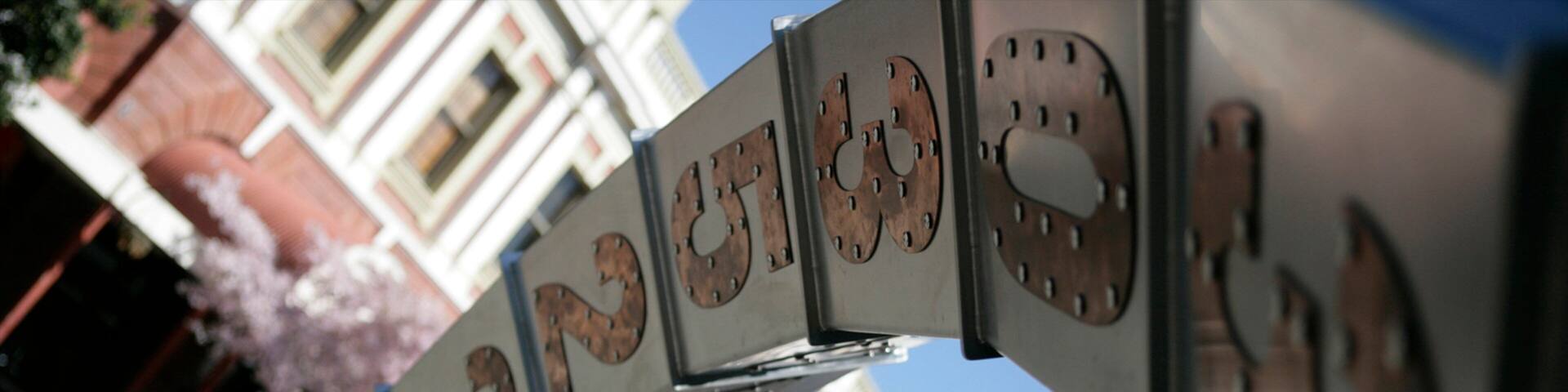 Manawatu - Wanganui featuring street scenes