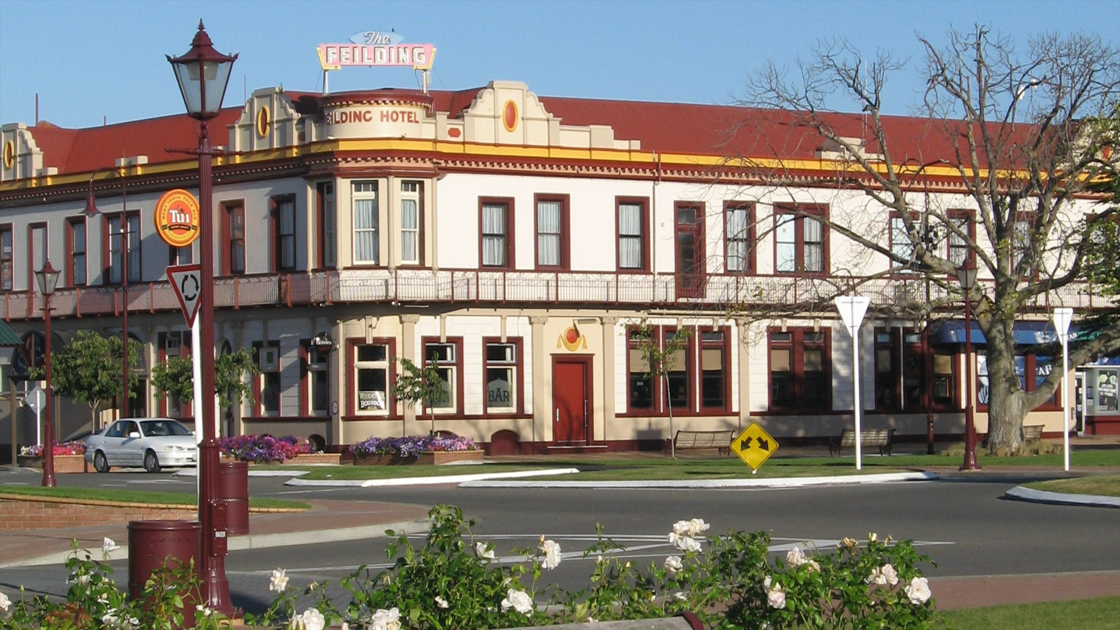 Manawatu - Wanganui which includes a city, heritage architecture and street scenes