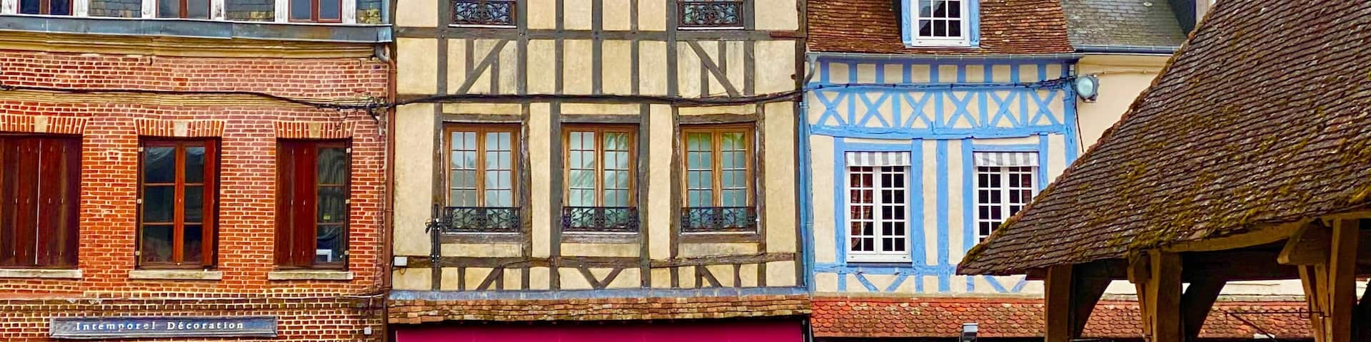wooden houses in Lyons-la-Foret