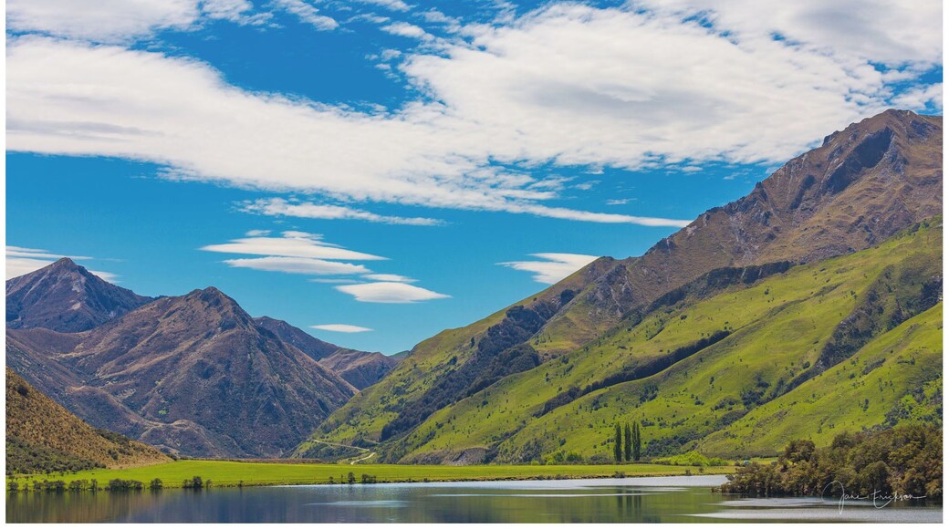 An easy hike while in the Queenstown area of New Zealand is around Moke Lake. The views are stunning and the trail is easily completed in a few hours.