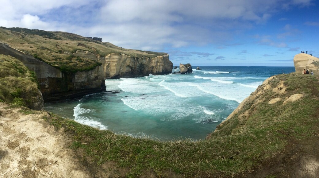 This was probably my favorite ocean view issue in New Zealand. Stunning! Do NOT miss!!!
It isn't a super long hike but it is pretty steep.