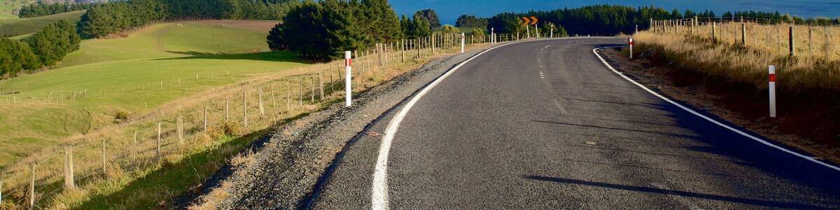 Dunedin das einen Farmland und Landschaften