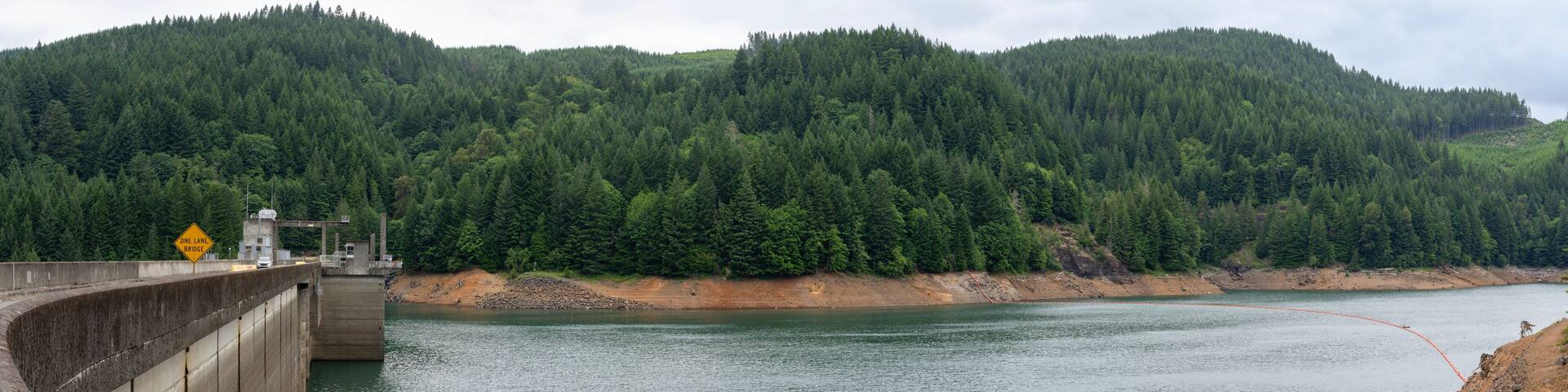 Panorama of the Green Peter Dam and reservoir near Foster, Oregon, USA