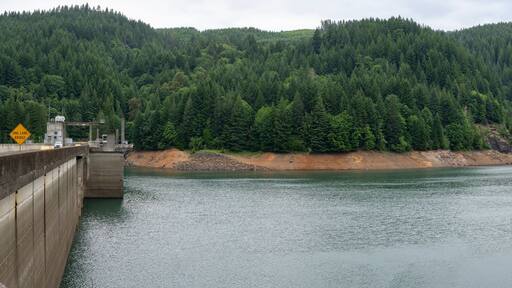 Panorama of the Green Peter Dam and reservoir near Foster, Oregon, USA