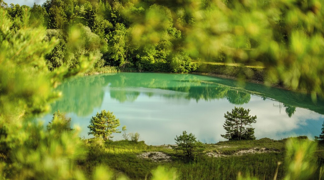 Blauer Steinbruch in Ehingen(Donau), Alb-Donau-Kreis, Baden-Württemberg, Deutschland. Aufnahmerichtung von Nord nach Süd. Naturschutzgebiet NS:BW-4.086
