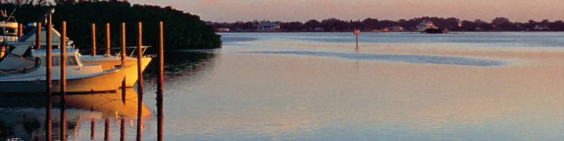 Port Charlotte Hotel Guide