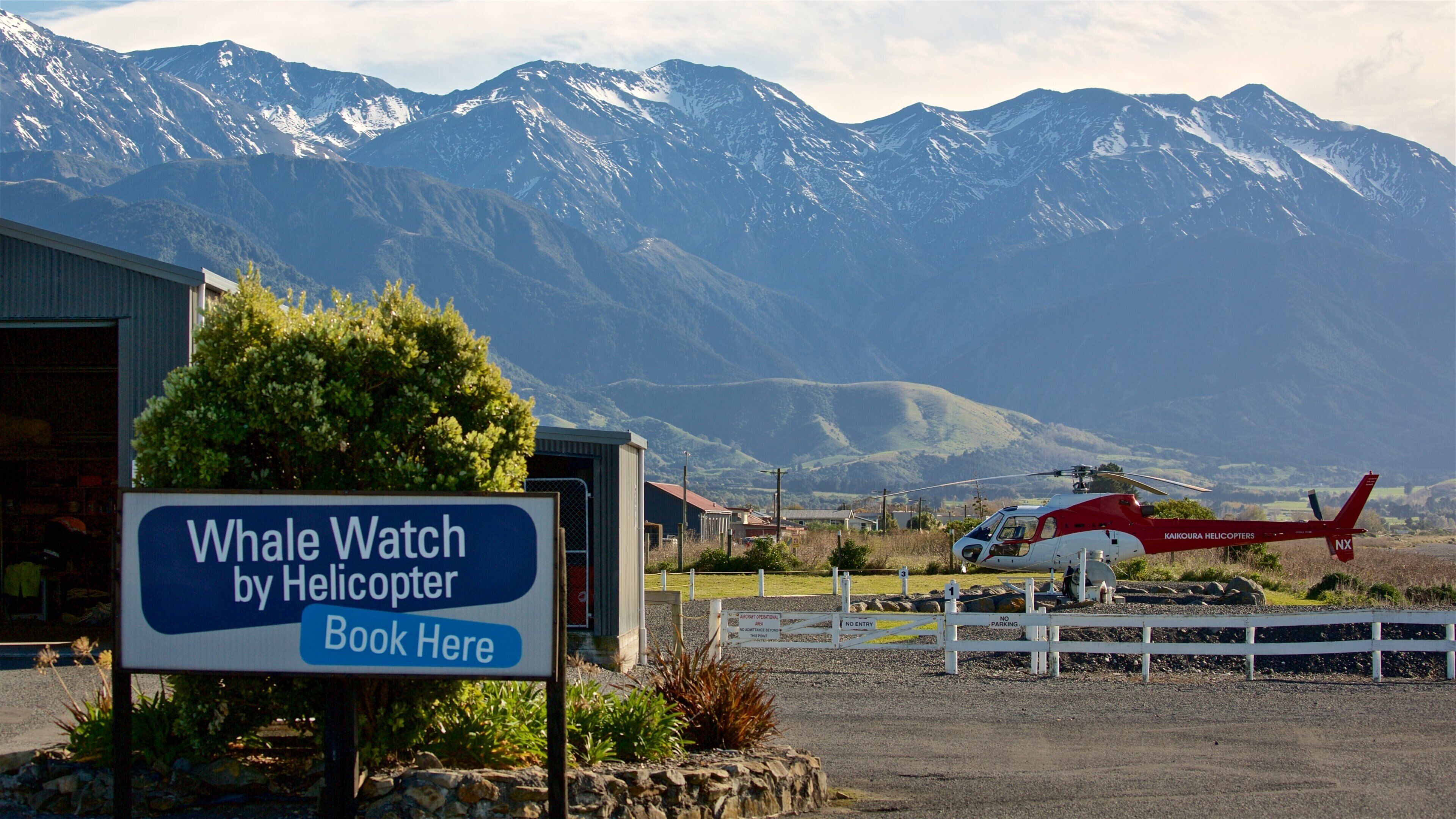 Kaikoura featuring an aircraft, landscape views and mountains