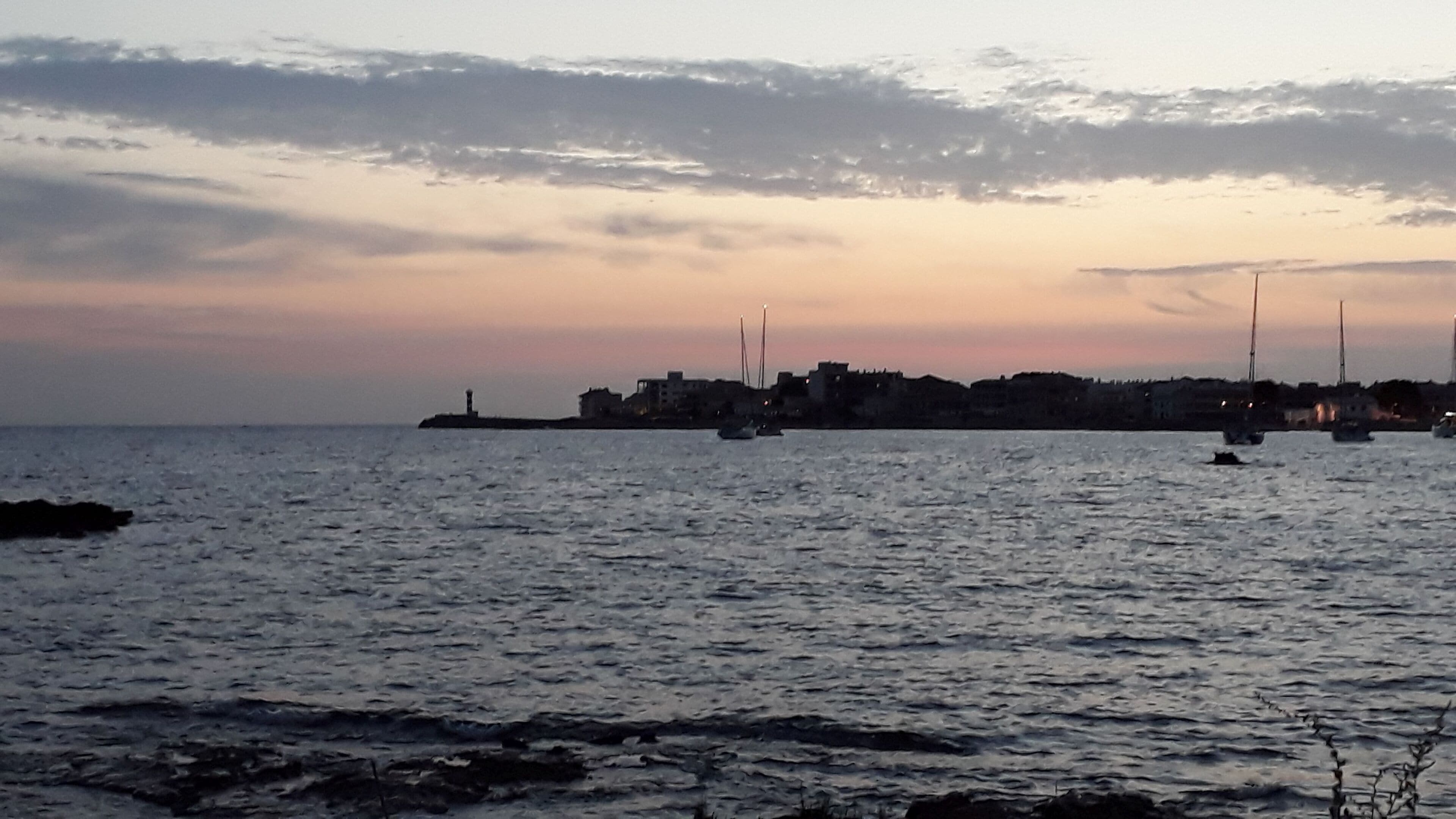Hafen von Colònia de Sant Jordi in Mallorca.