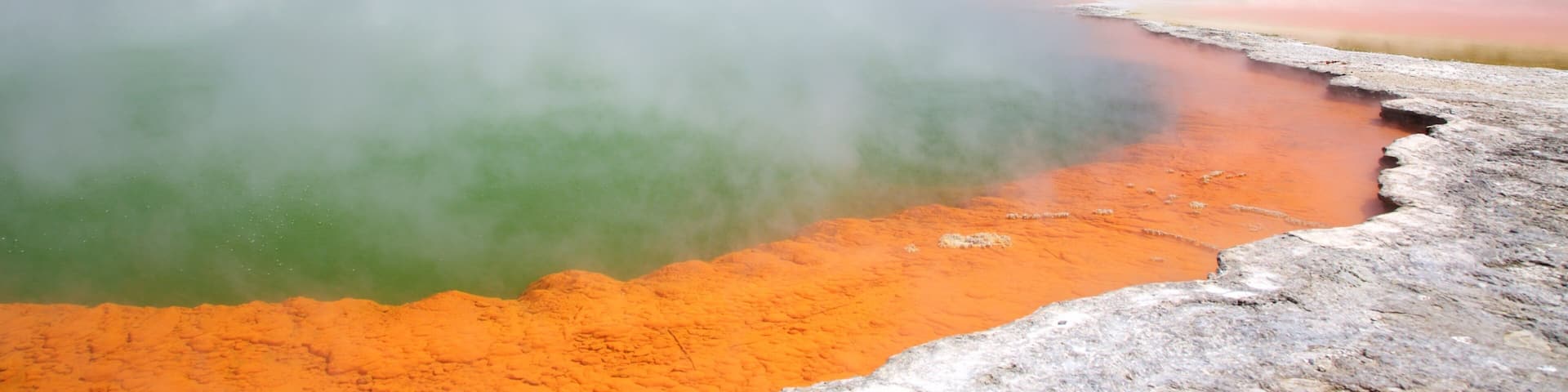 Rotorua which includes a hot spring