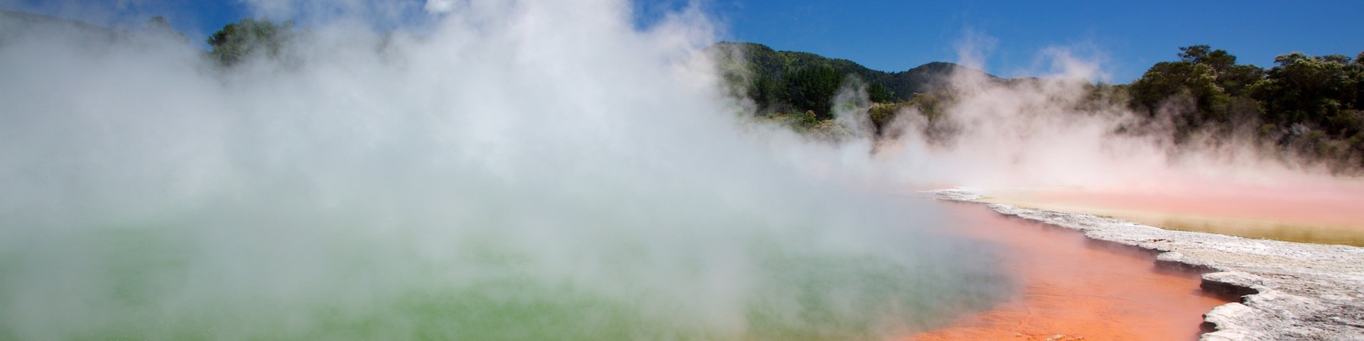 Rotorua which includes a hot spring
