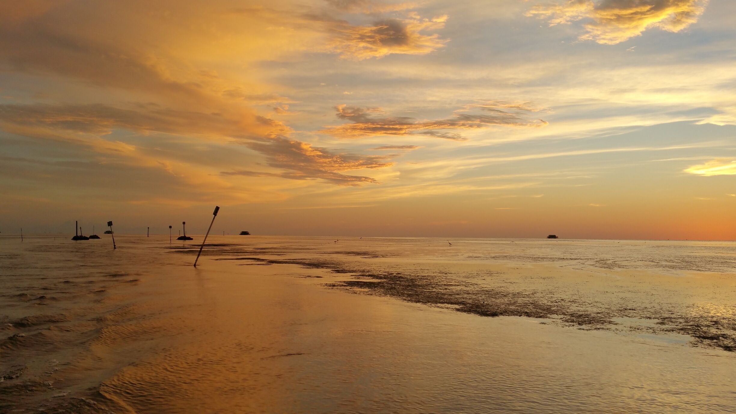 Low tide sunset over the #GulfofMexico 