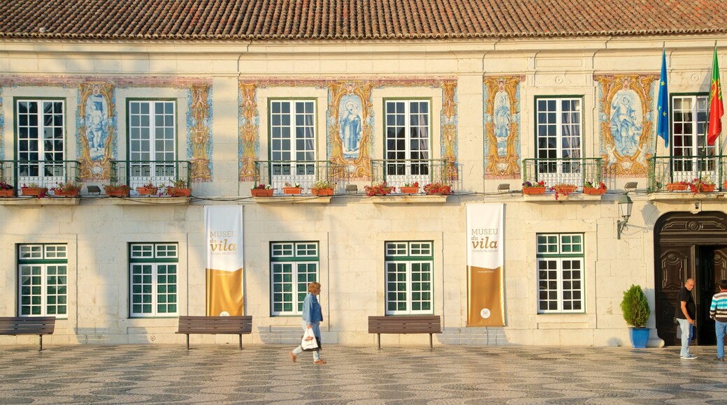 Cascais i tillegg til en kvinne