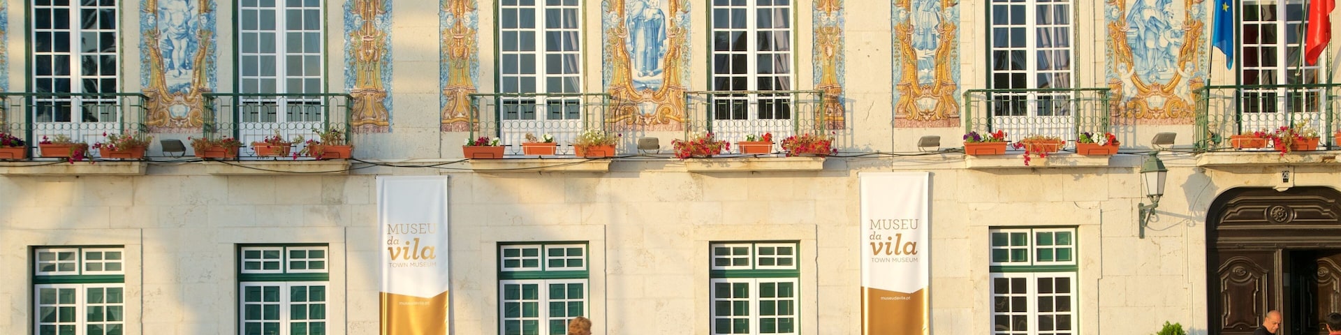 Cascais as well as an individual femail