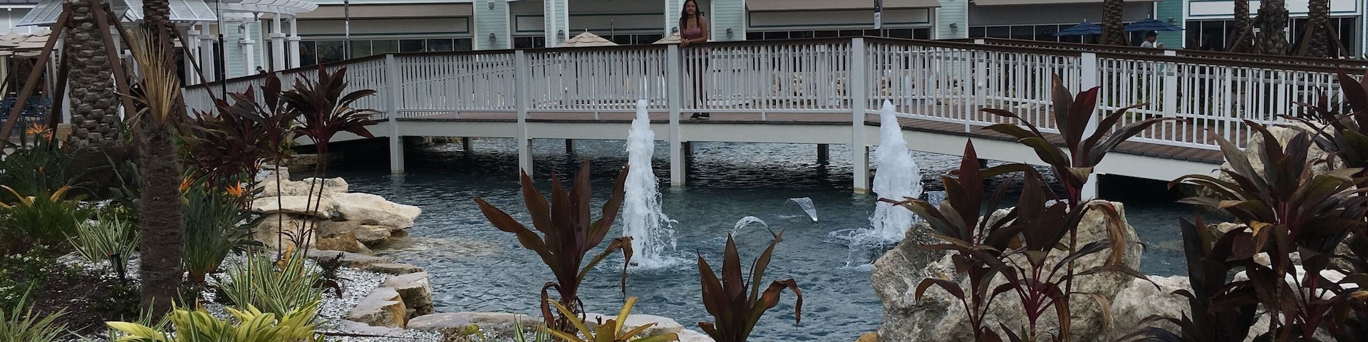 Enjoy the scenery while shopping