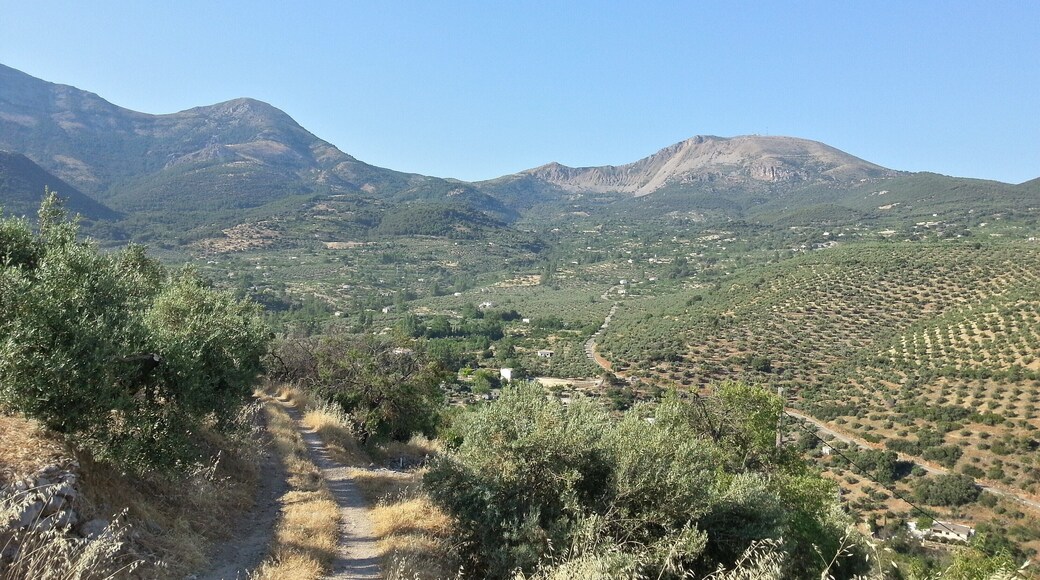 Sierra Mágina en verano.