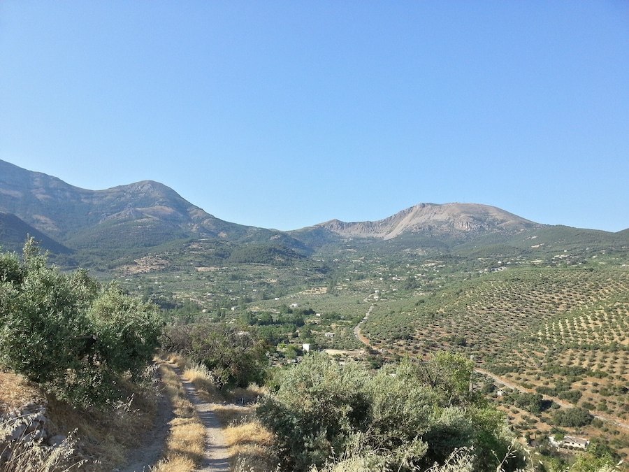 Sierra Mágina en verano.