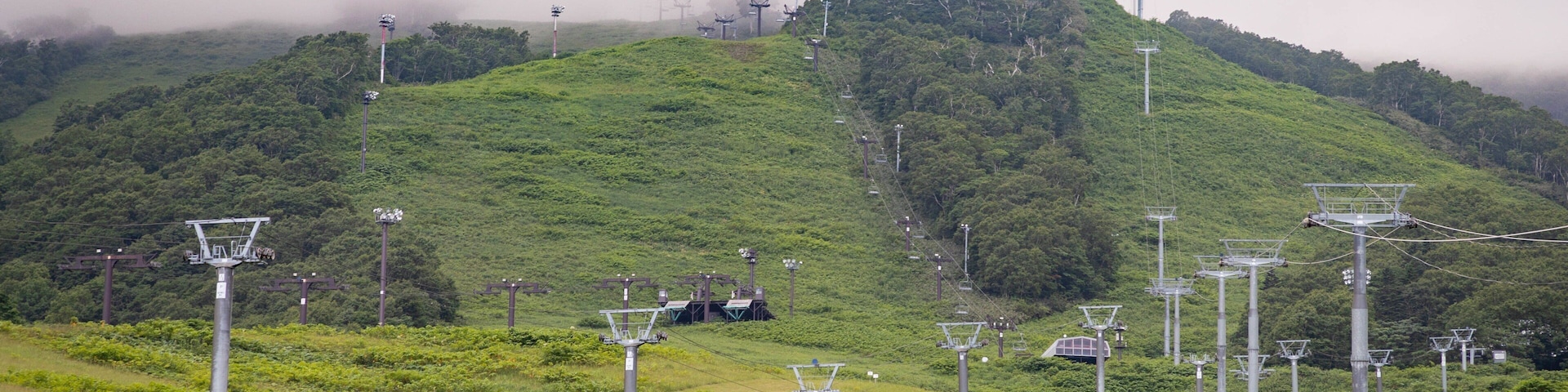 Abuta showing tranquil scenes, mist or fog and landscape views
