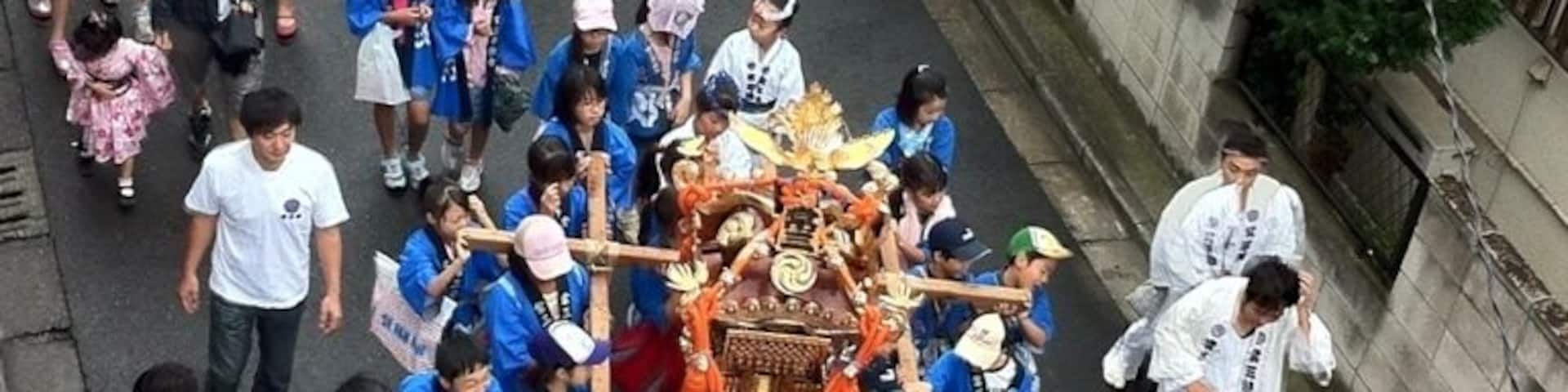 ć€ç„ă ćäŸç„èŒż
æ¶ŒăăăŠăăăŁăăđ