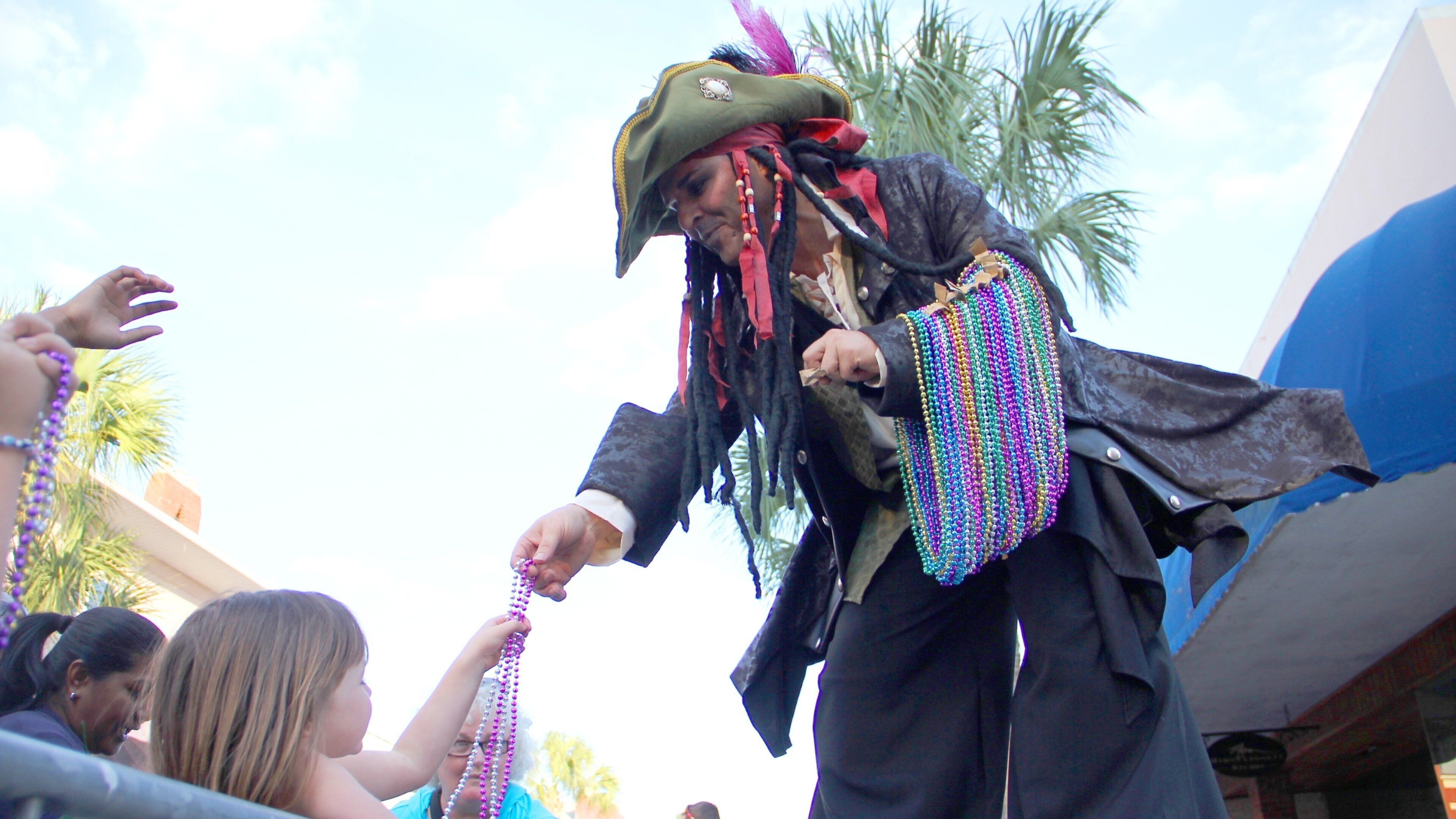 Leesburg featuring street performance
