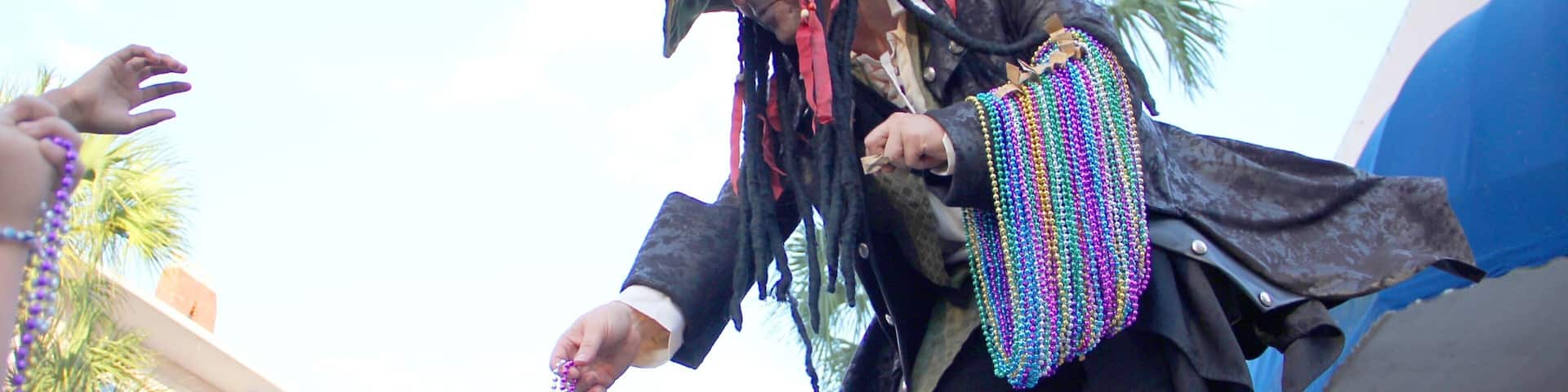 Leesburg featuring street performance