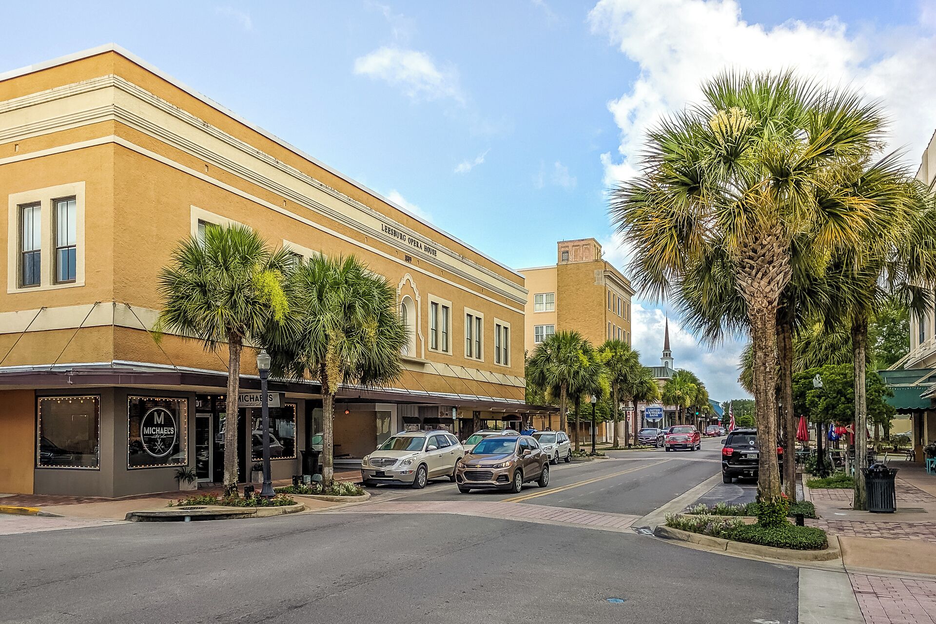 I took this snapshot of Main St. Leesburg, FL on my phone to use as a hero image for our new website under https://leesburgflwebdesign.com 

I plan to take many more during better lighting, at higher resolution and the camera on a tripod.