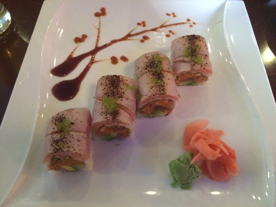 Spicy tuna with caviar #delicious