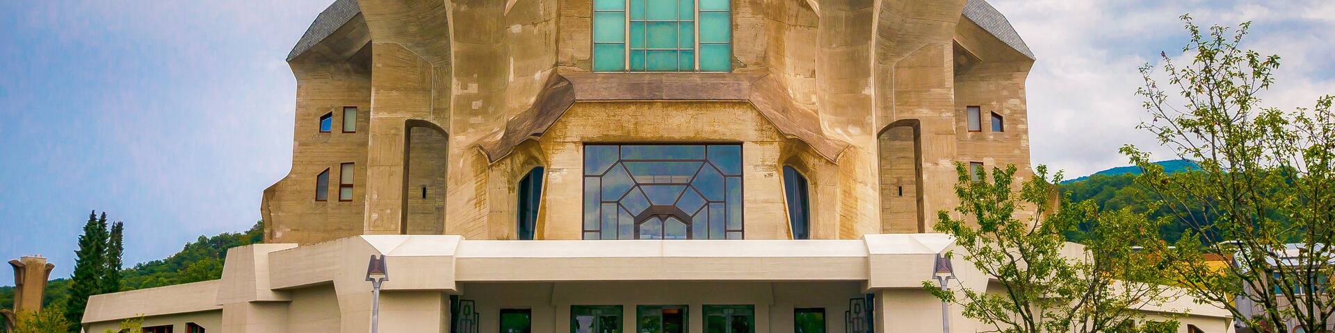 Das Goetheanum von Dornach in der Schweiz