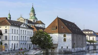 Renowned as Switzerland most beautiful Baroque city, Solothurn is the capital of the eponymous canton,Switzerland